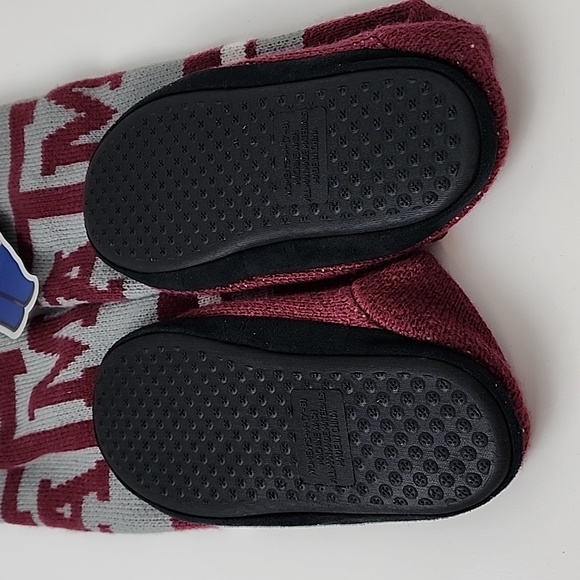 A&M Team Knee High Slippers Maroon - Picture 4 of 10